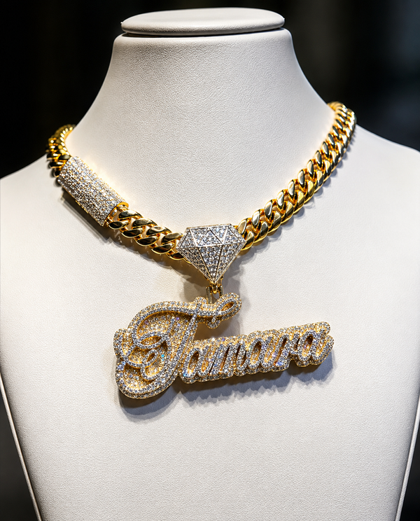 Custom Name Plate Two-Tone Script Font 3D Zircon Letter Necklace Hip Hop Luxury Jewelry Moissanite Pendant Necklace Gift for Her